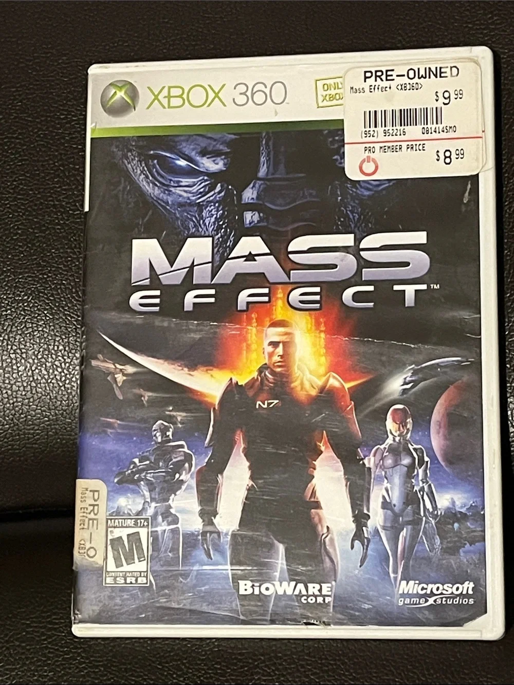 Mass Effect (Xbox 360) Video Game - Includes Manual- rated M